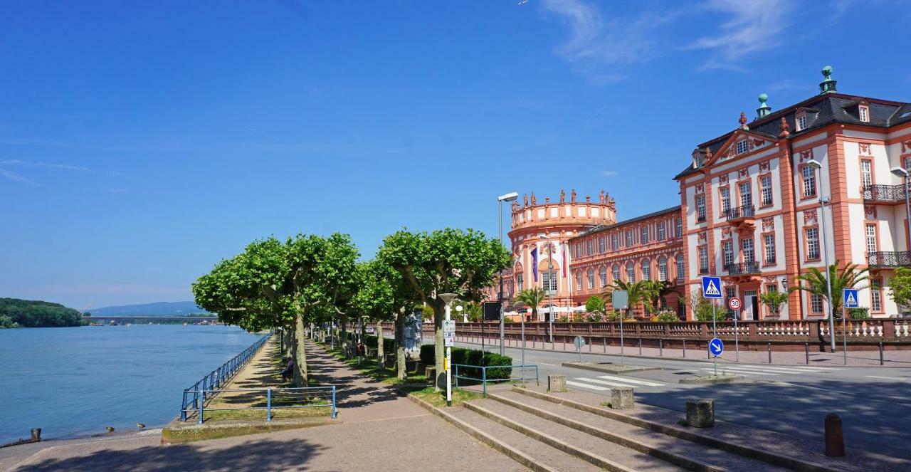 Tinytwice Hotel Wiesbaden Ngoại thất bức ảnh